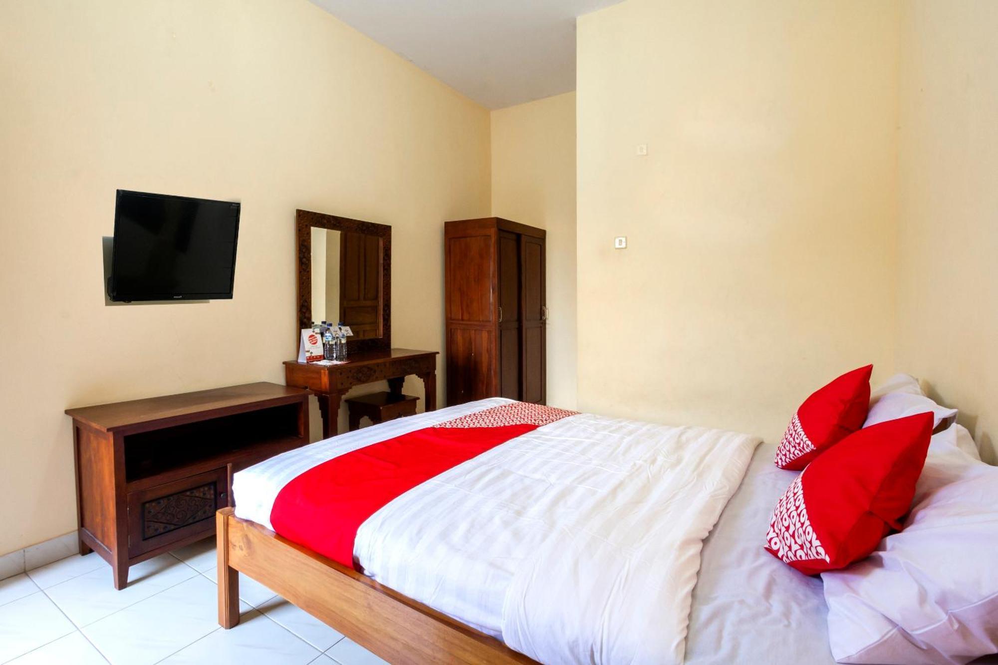 โอโย 1150 โอมะฮ์ ลาดรัง Hotel Kejayan ภายนอก รูปภาพ